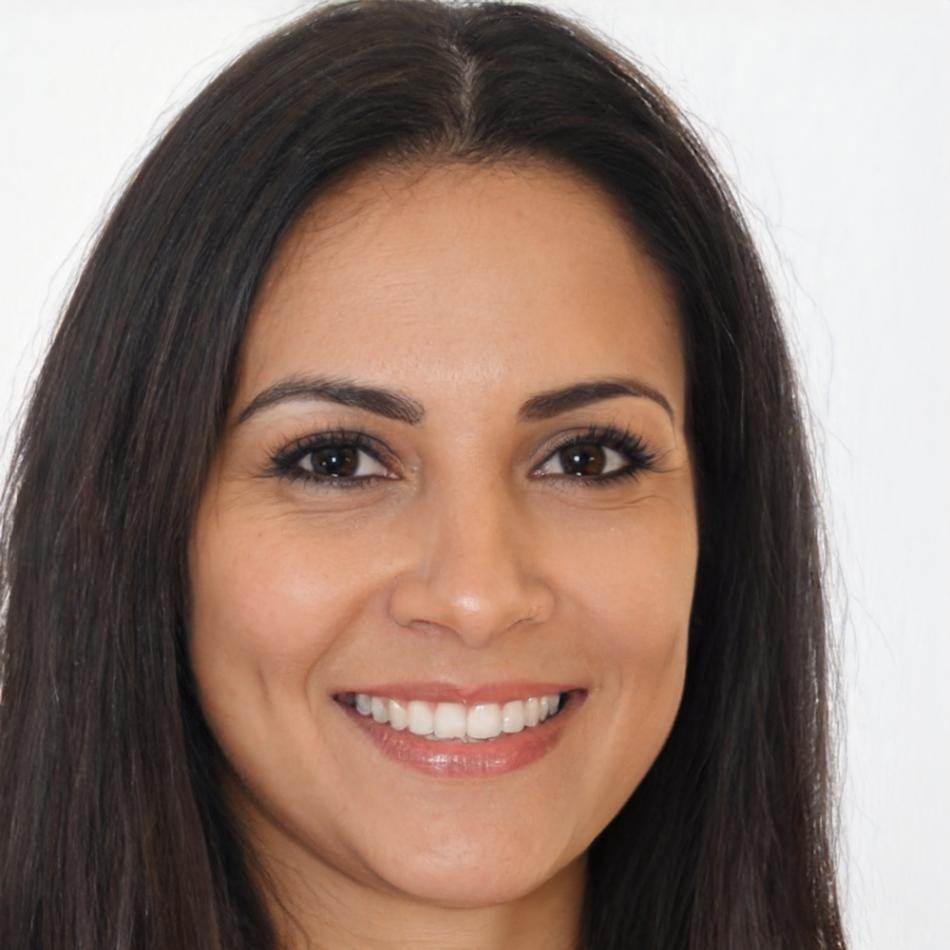 Carmen Dizon, portfolio analytics lead