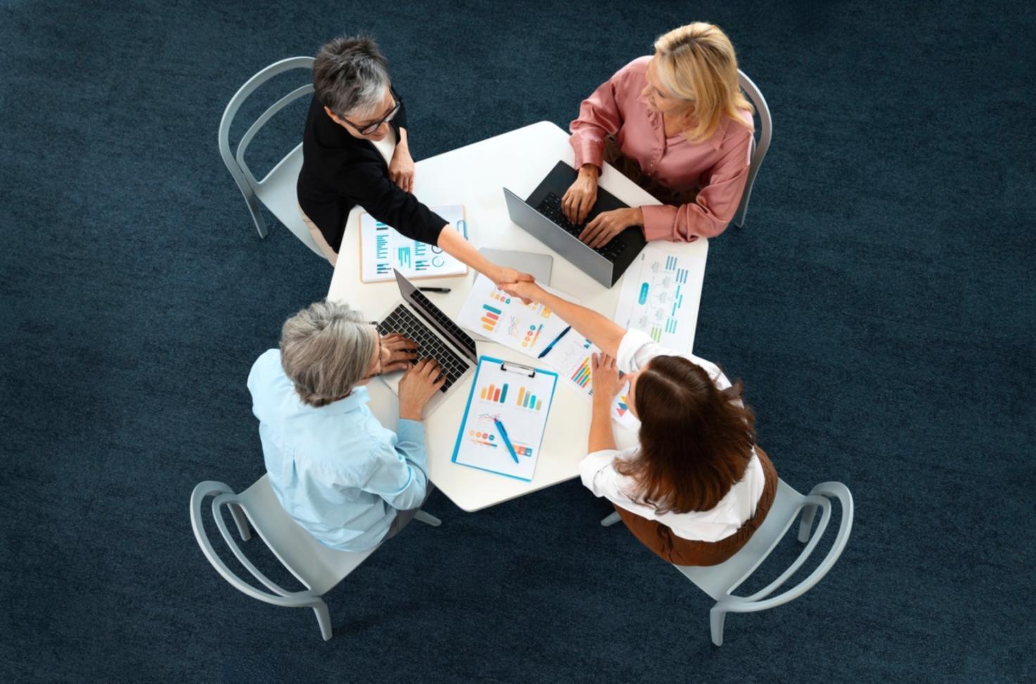 Practical financial analysis training session